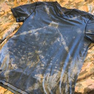 Tie dye v neck t
